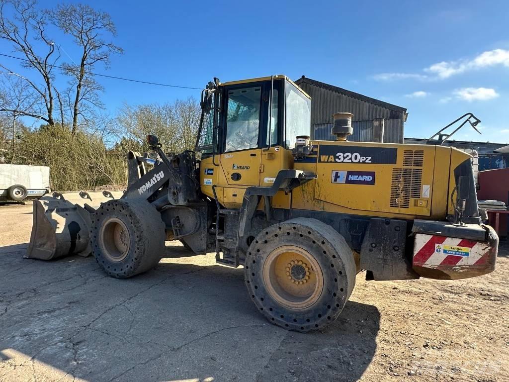 Komatsu WA 320 PZ-6 Gumikerekes homlokrakodók