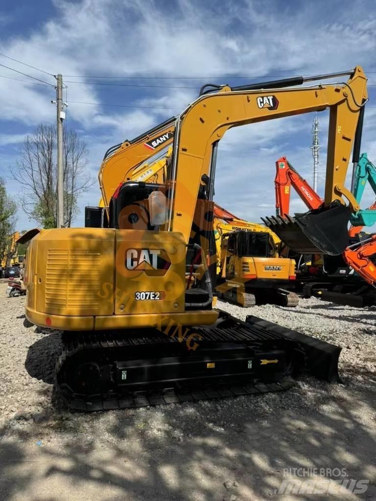 CAT 307 E2 Közepes (midi) kotrók 7 t - 12 t