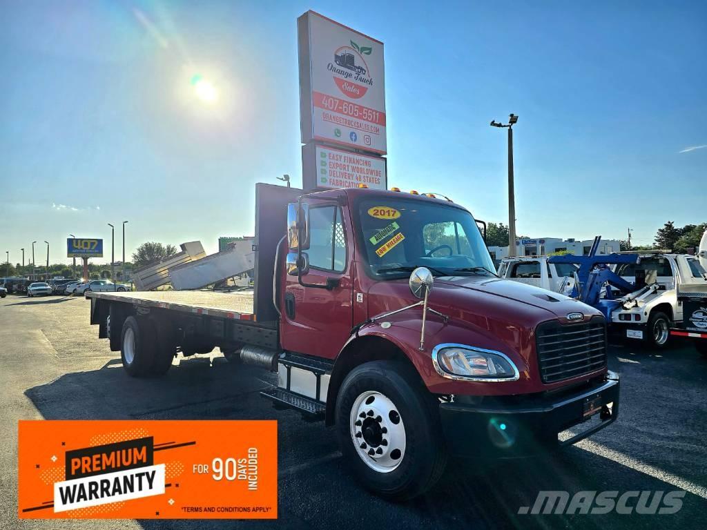 Freightliner M2 106 Platós / Ponyvás teherautók