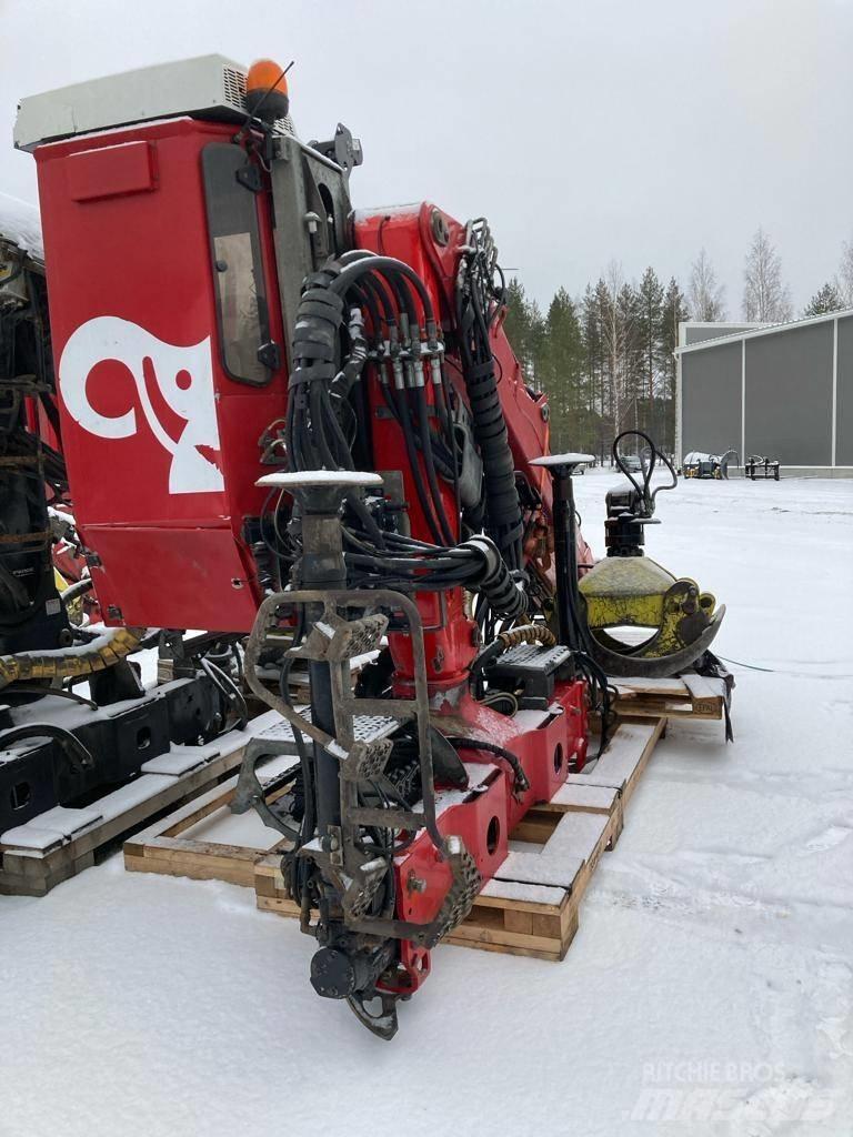 Loglift F118ST9.6 Erdészeti daruk