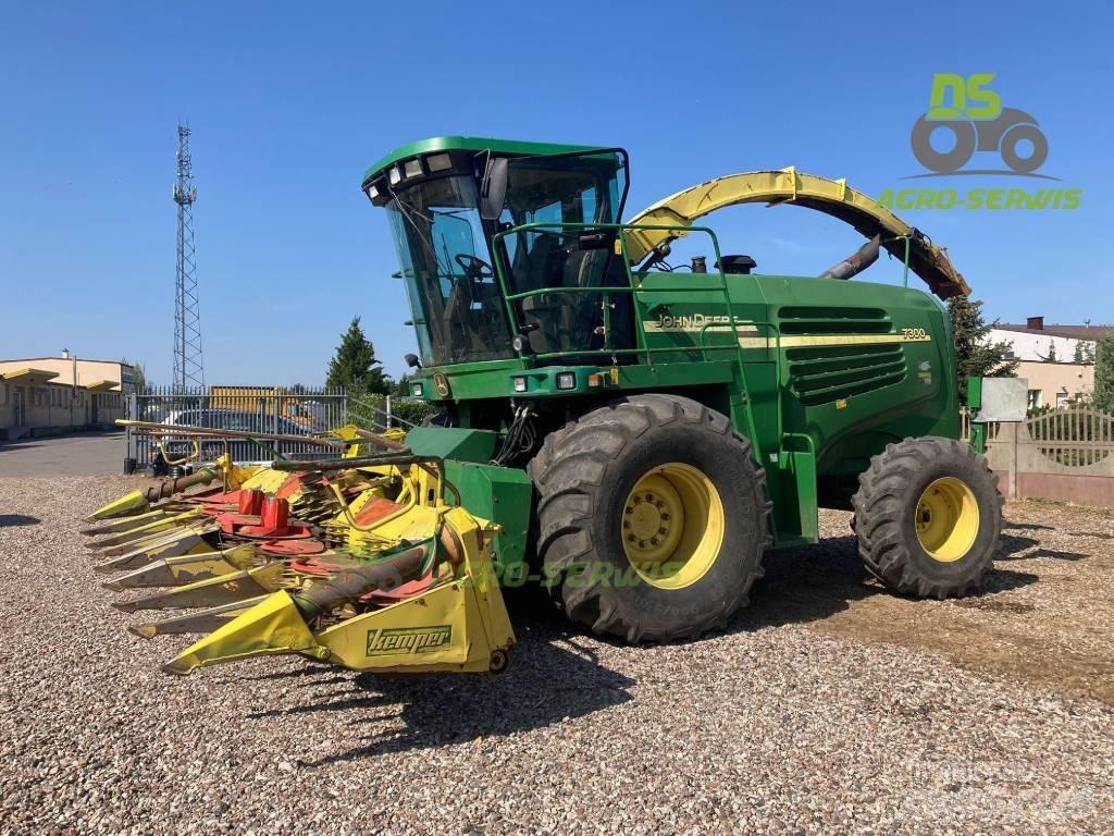 John Deere 7300 Önjáró szecskázók