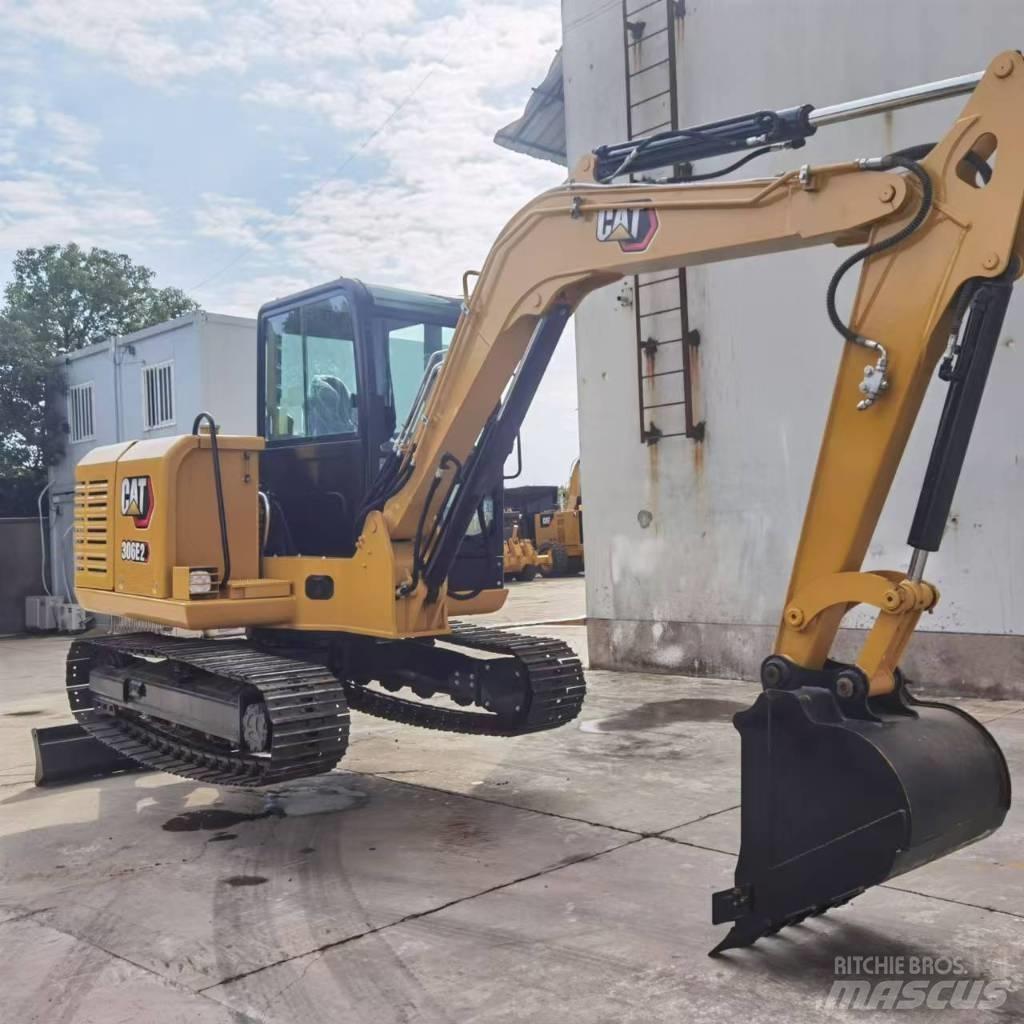 CAT 306E2 Mini kotrók < 7t