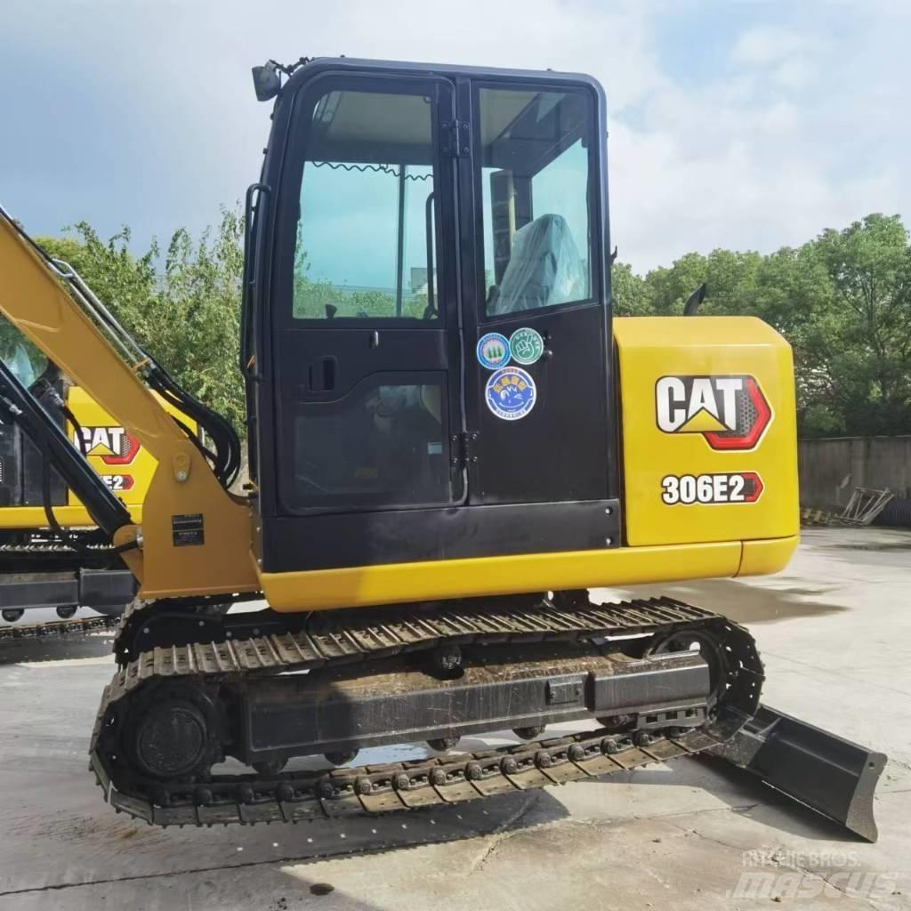 CAT 306E2 Mini kotrók < 7t