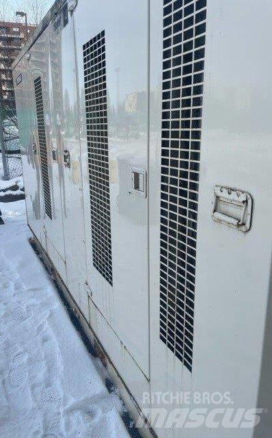 CAT XQ350, 600 Volt Dízel áramfejlesztők