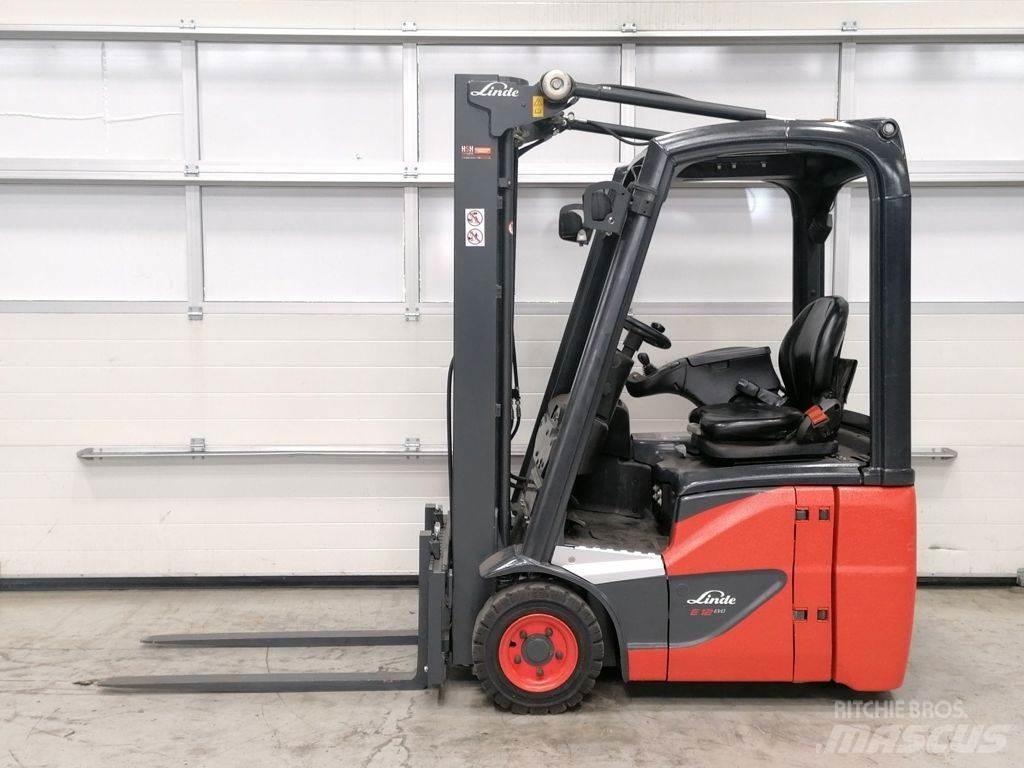 Linde E12-02 Elektromos targoncák