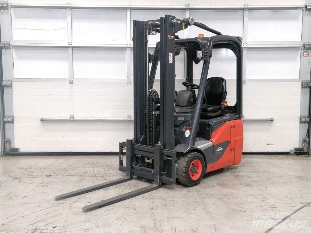 Linde E12-02 Elektromos targoncák