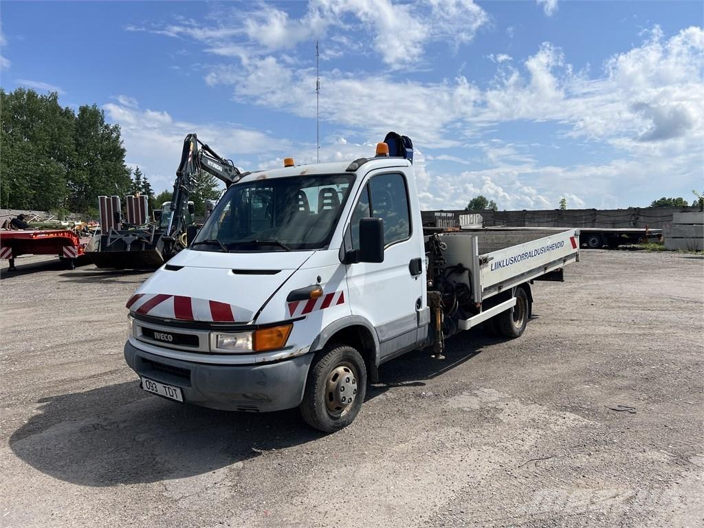 Iveco Daily 50 C13 Kis teherszállító/Platós kocsi