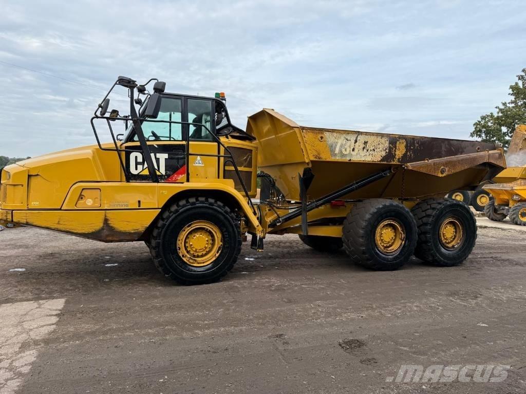 CAT 730 C Csuklósdömperek
