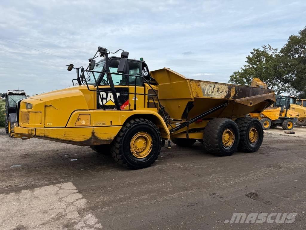 CAT 730 C Csuklósdömperek