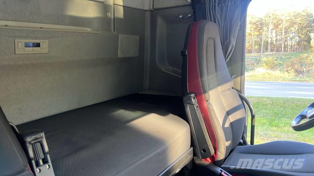 Volvo FH 550 Fülkés alváz