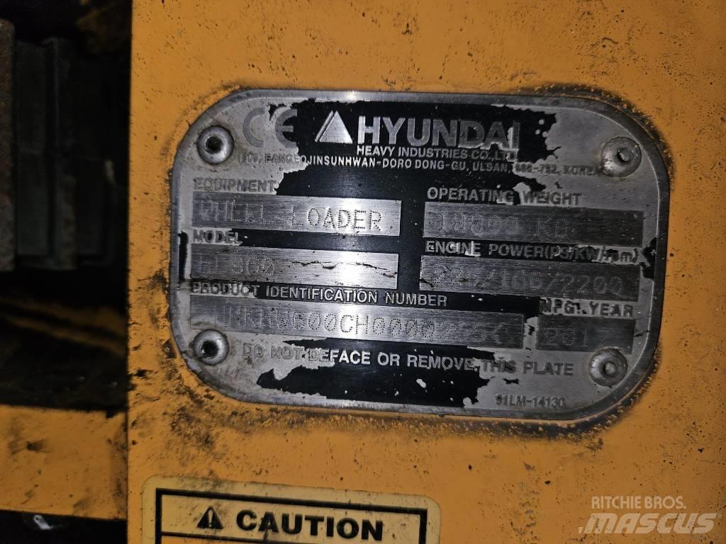 Hyundai HL 960 Gumikerekes homlokrakodók