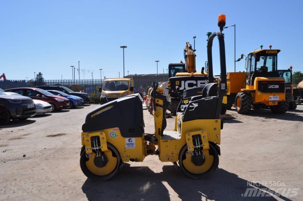 Bomag BW 100 AD M-5 Ikerdobos hengerek