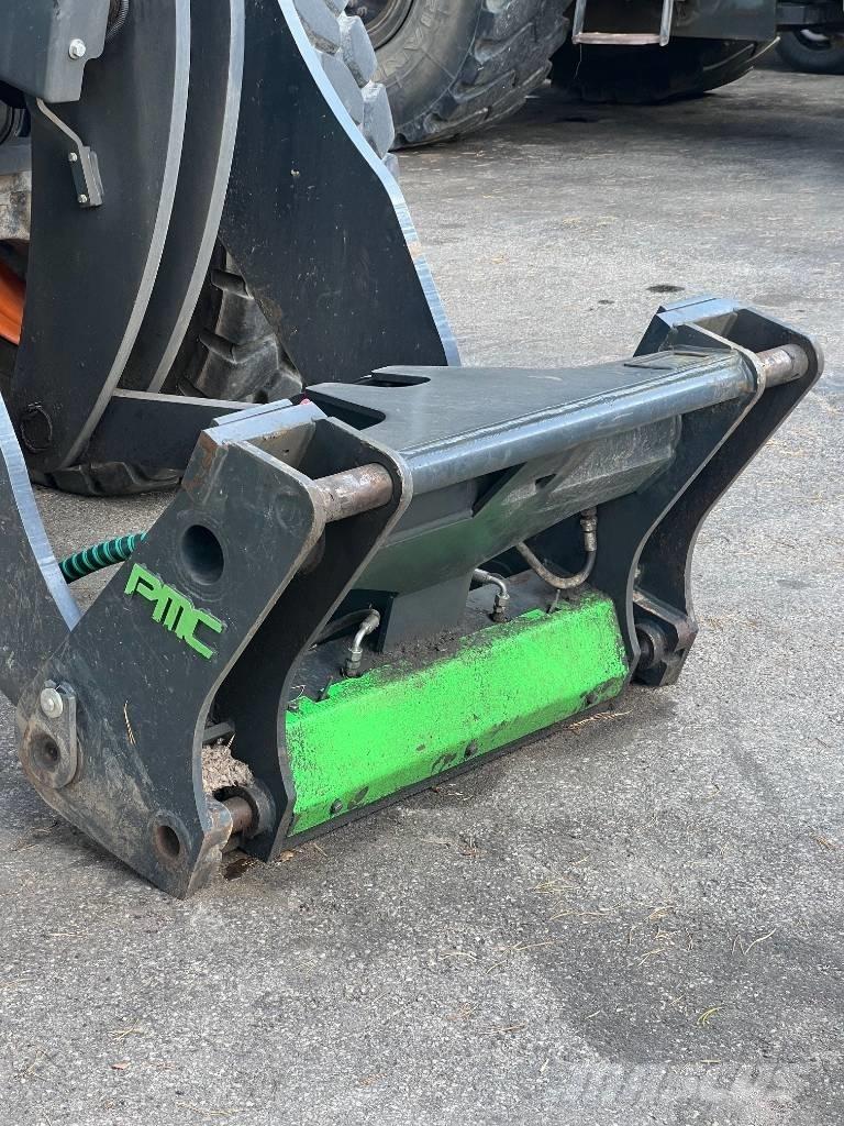 Doosan DL 220-7 Gumikerekes homlokrakodók