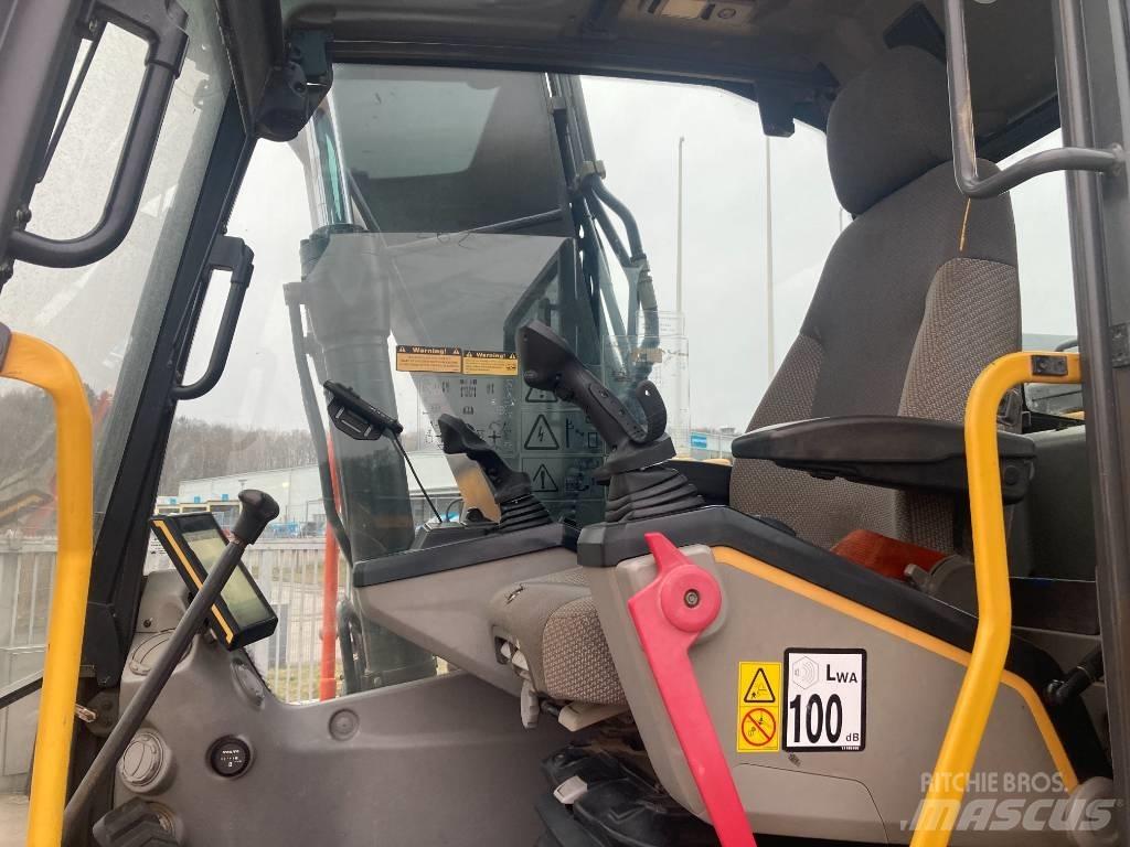 Volvo EC 140 EL Lánctalpas kotrók