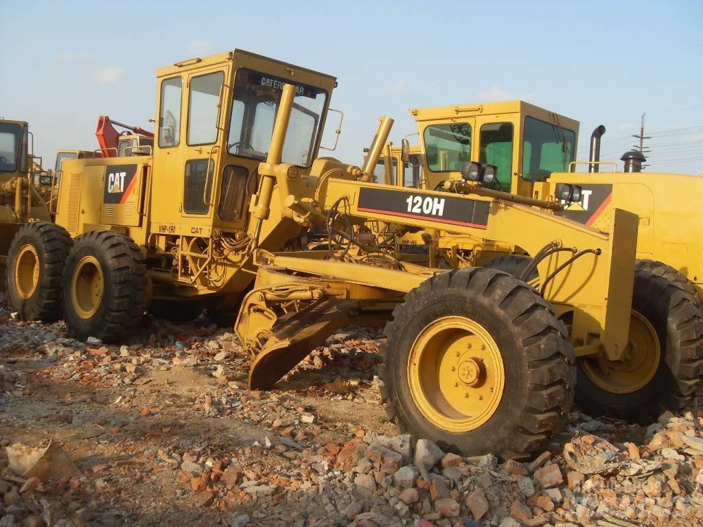 CAT 120 H Gréderek