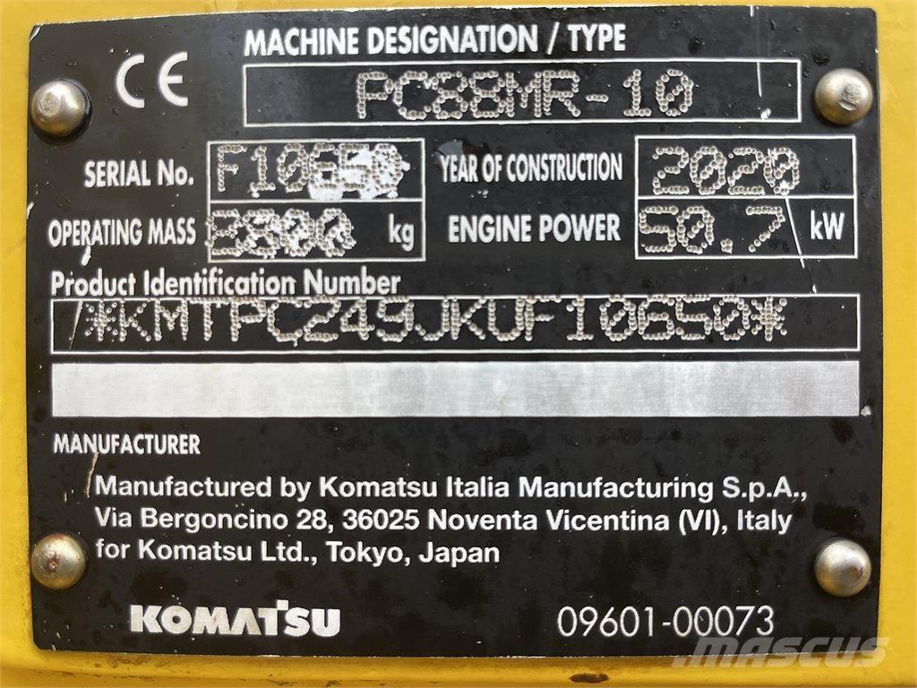 Komatsu PC88MR-10 Gumikerekes kotrók