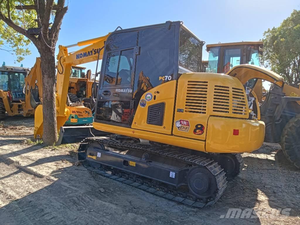 Komatsu PC 70 Közepes (midi) kotrók 7 t - 12 t