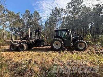 Valtra T 254 Erdészeti traktorok