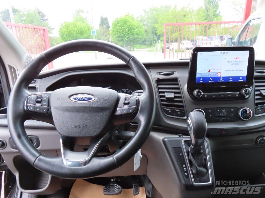 Ford Transit Transporterek