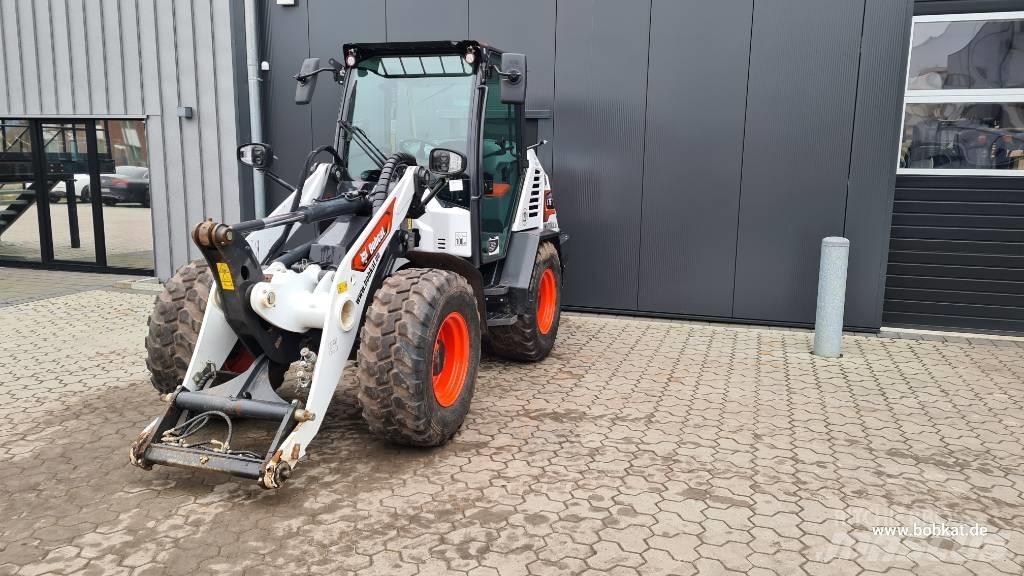 Bobcat L75 Gumikerekes homlokrakodók