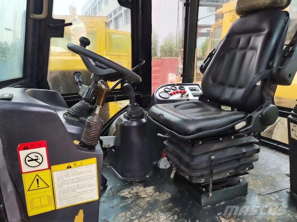 CAT 420F Kotrórakodók