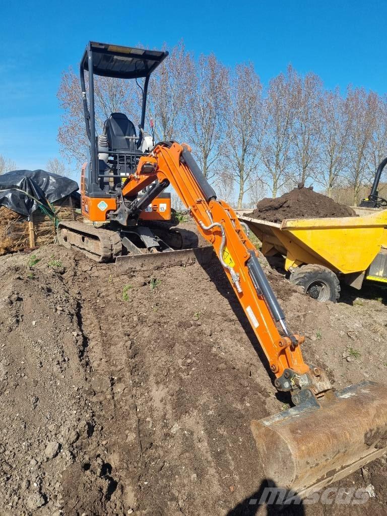Hitachi ZX 19 U Mini kotrók < 7t