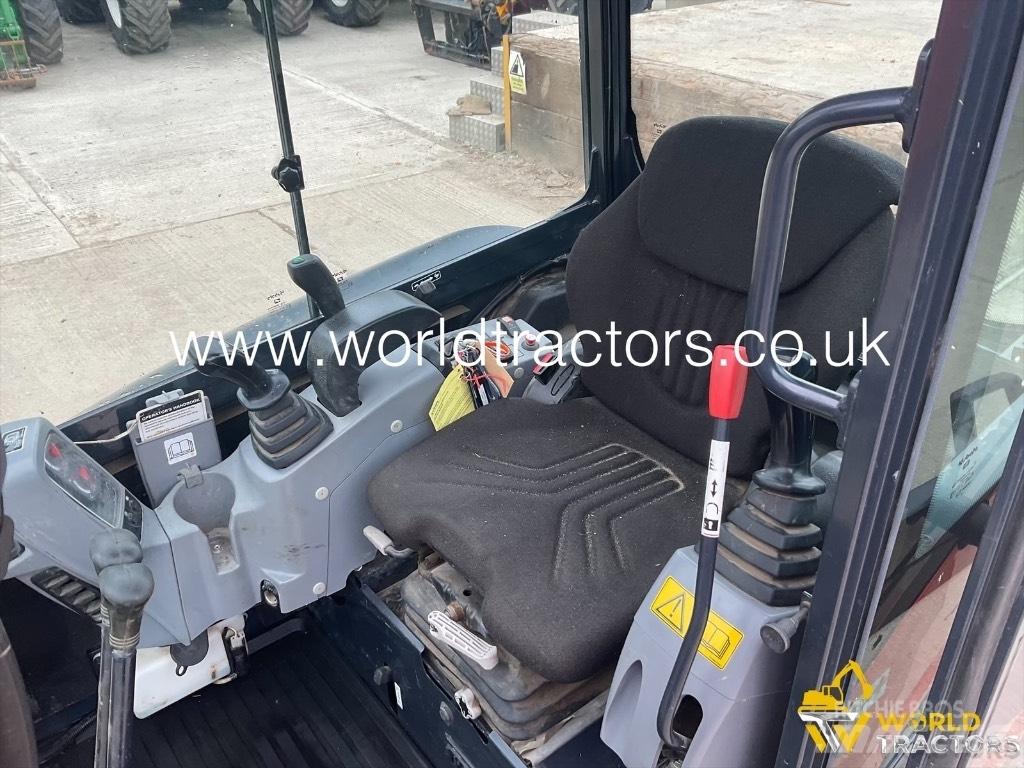 Kubota KX 027 Mini kotrók < 7t