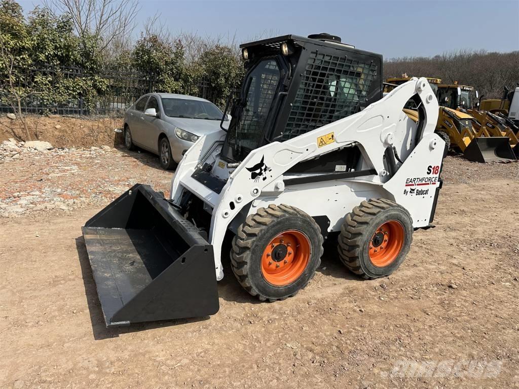 Bobcat S 18 Kompaktrakodók