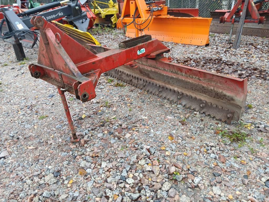 Sami 230 takalana Hóekék