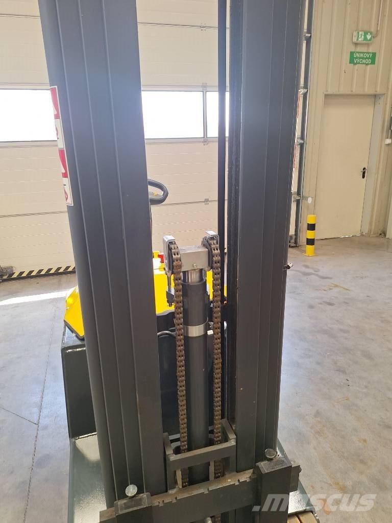 Combilift COMBI-CS Elektromos targoncák