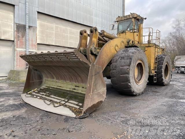 CAT 992 C Gumikerekes homlokrakodók