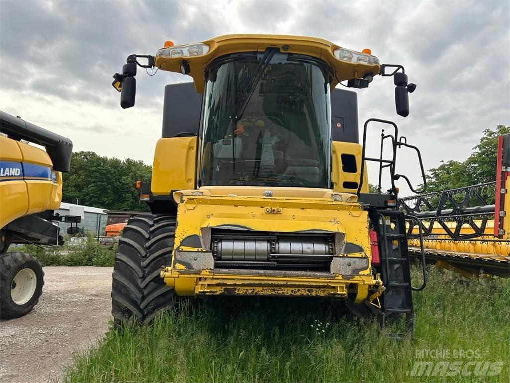 New Holland CR 980 Kombájnok