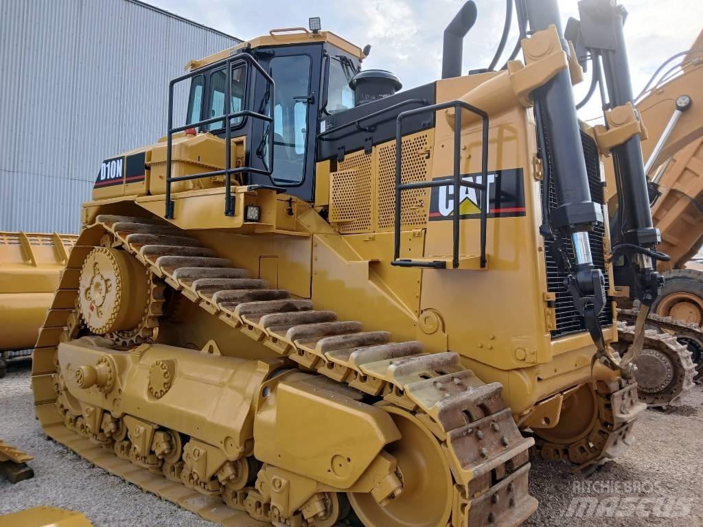 CAT D 10 N lánctalpas dózerek