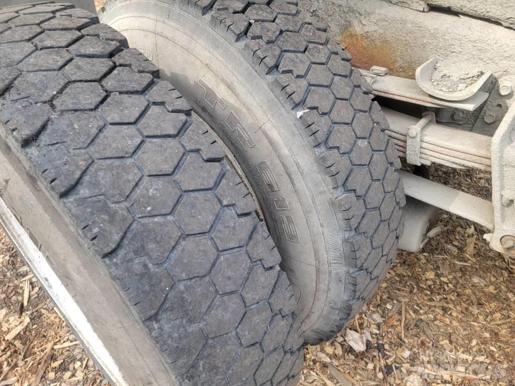 International 4900 Billenő teherautók