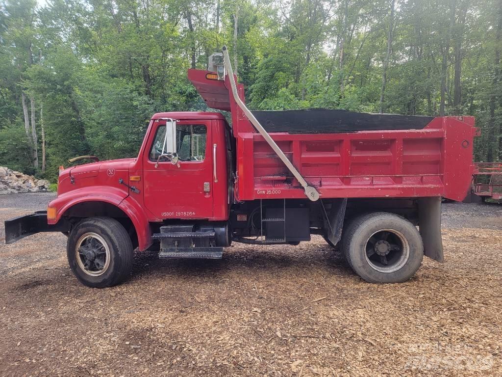 International 4900 Billenő teherautók