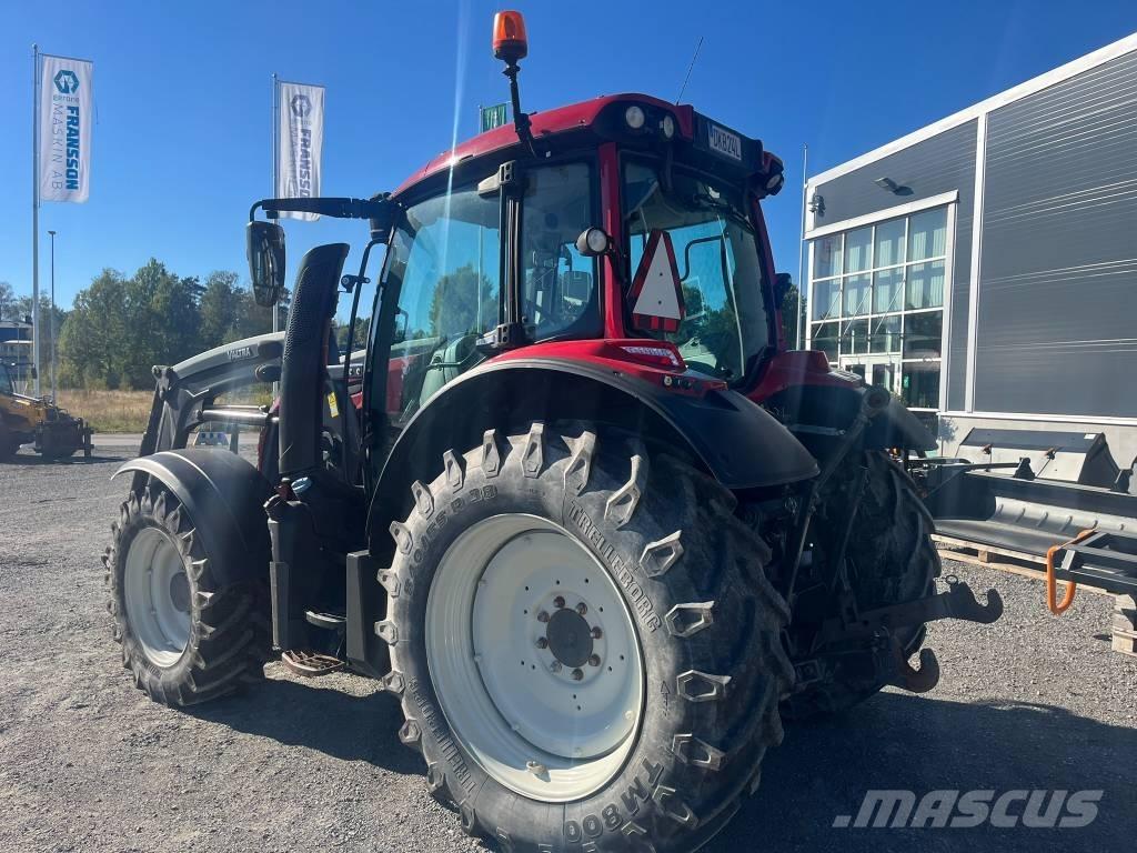 Valtra N 104 HiTech Traktorok