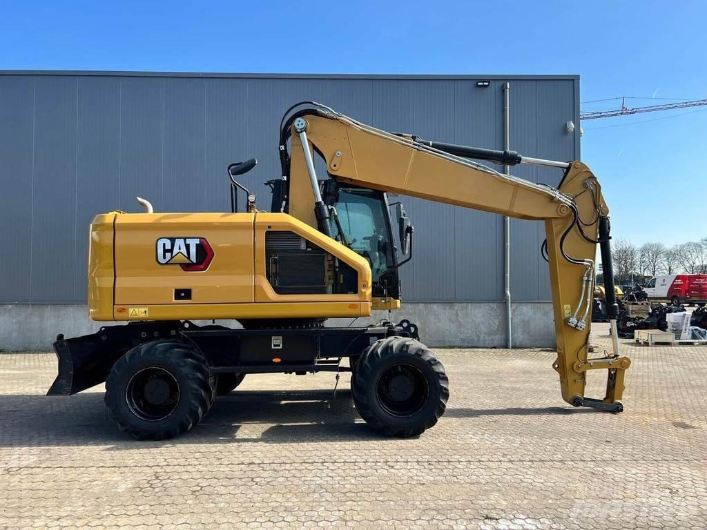 CAT M318-07 Gumikerekes kotrók