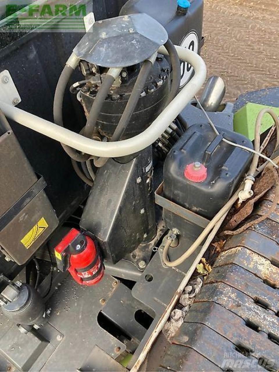 CLAAS xerion Traktorok
