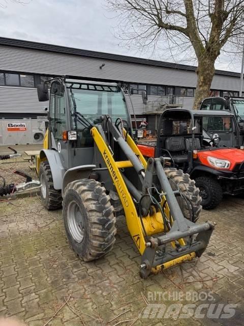 Kramer 750 Gumikerekes homlokrakodók