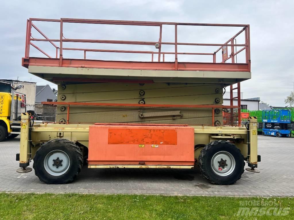 JLG 210-25 Ollós emelők