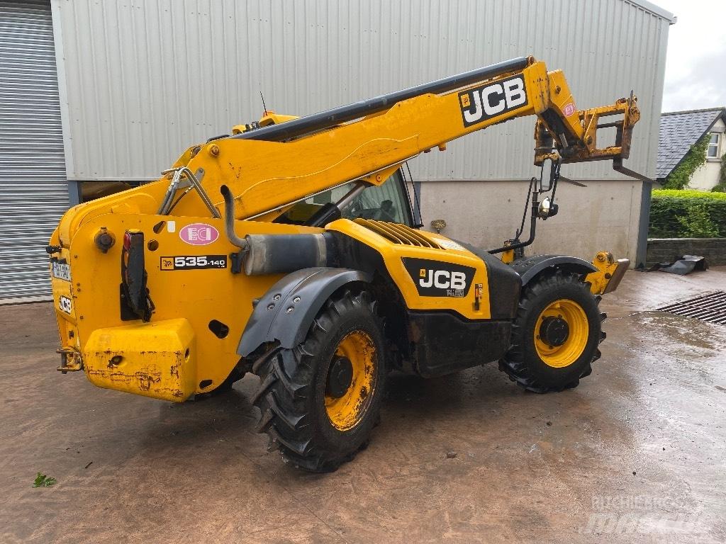 JCB 535-140 Hiviz Teleszkópos rakodók