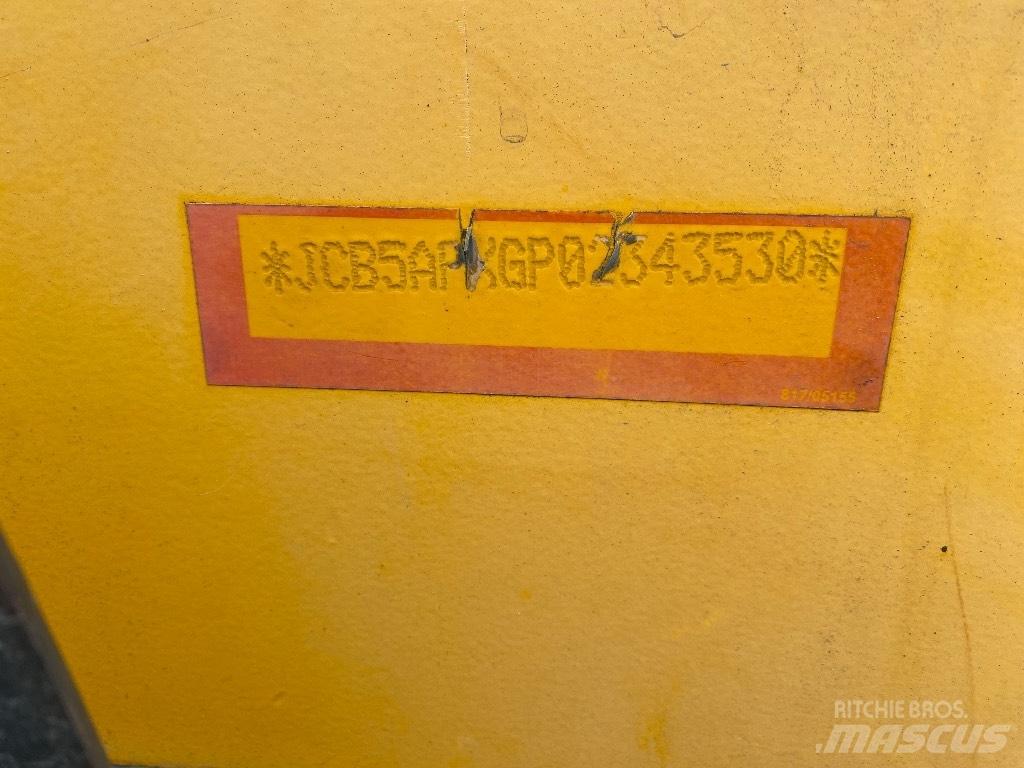 JCB 535-140 Hiviz Teleszkópos rakodók