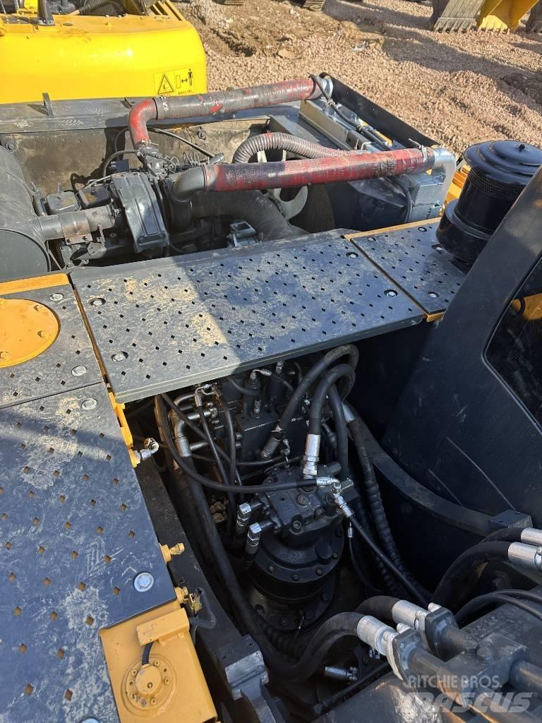 Hyundai Robex 215 Lánctalpas kotrók