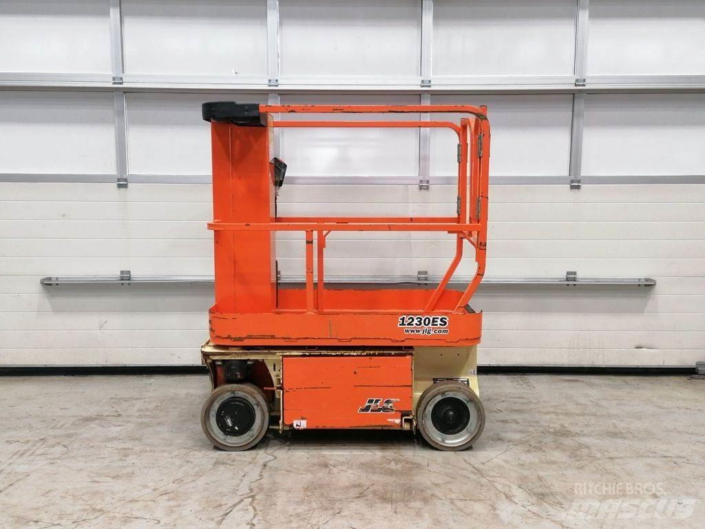 JLG 1230ES Ollós emelők