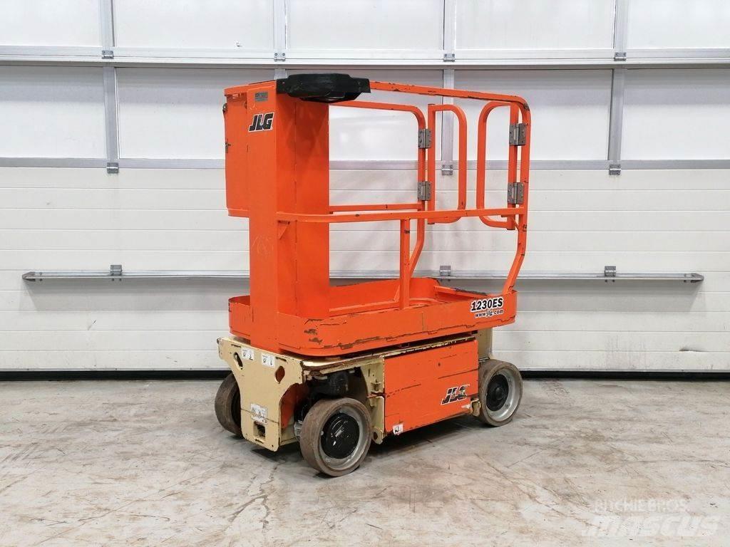 JLG 1230ES Ollós emelők
