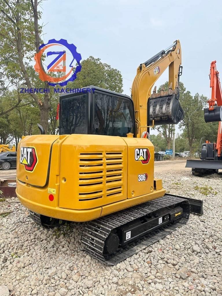 CAT 306E2 Mini kotrók < 7t