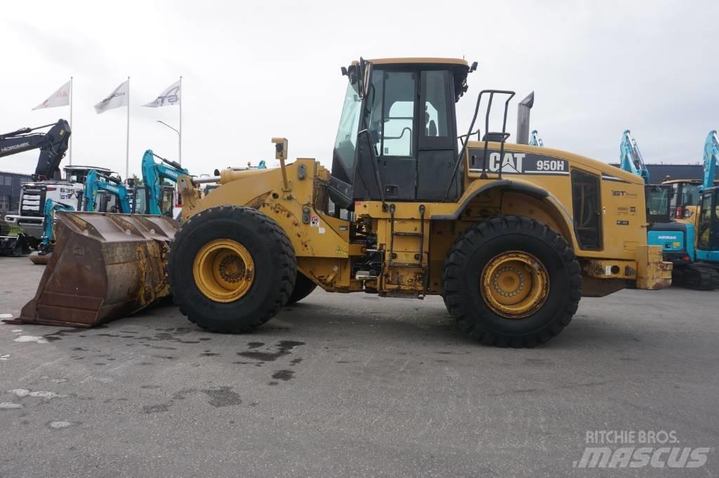 CAT 950 H Gumikerekes homlokrakodók