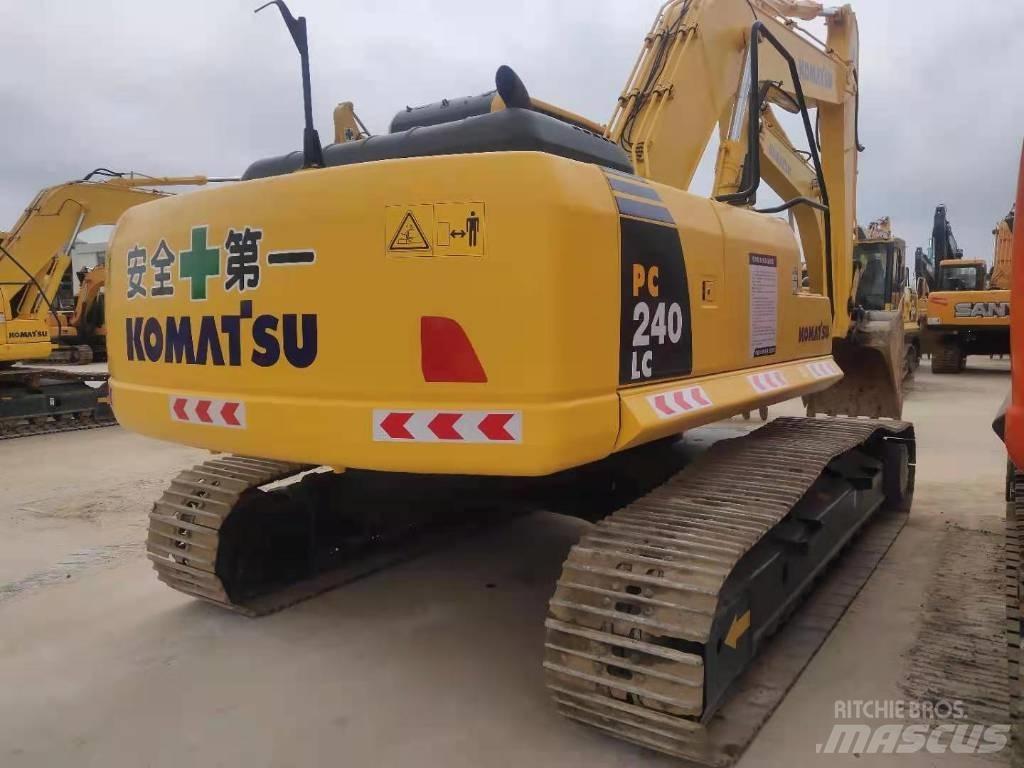 Komatsu PC 240 Lánctalpas kotrók