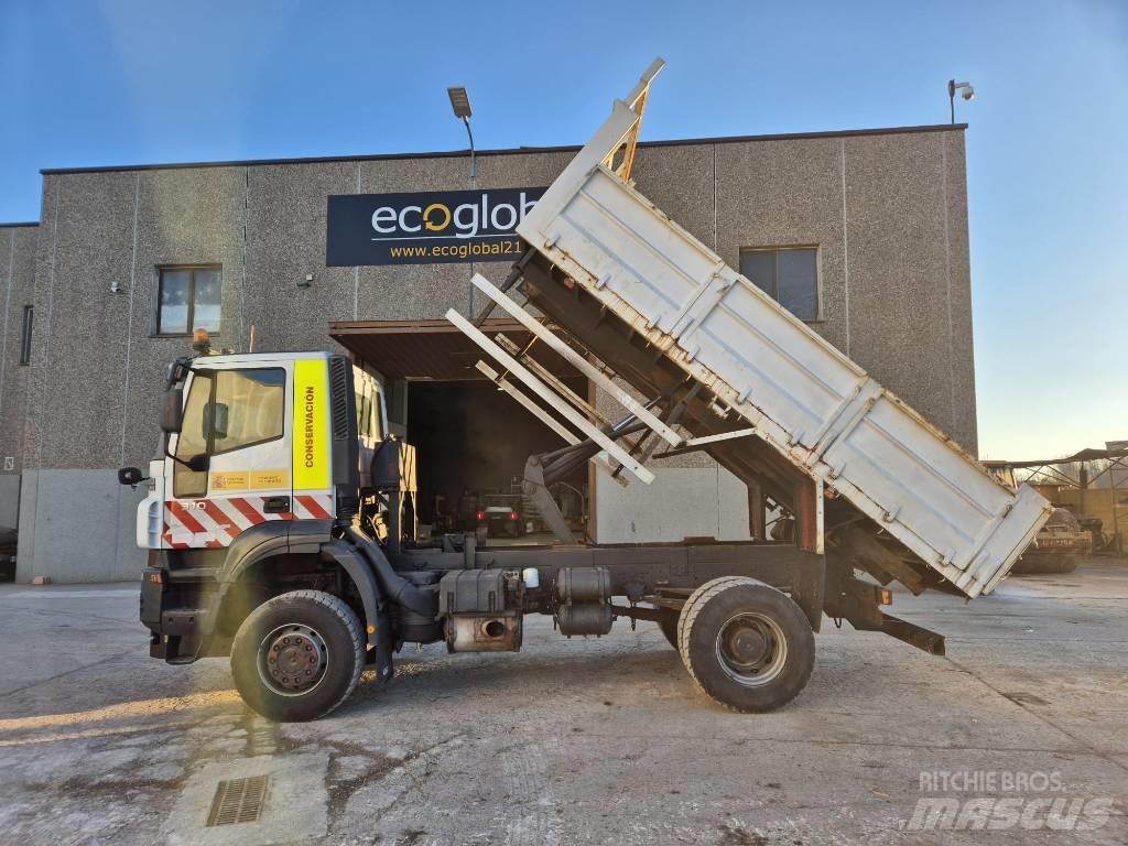 Iveco AD190T33W Billenő teherautók