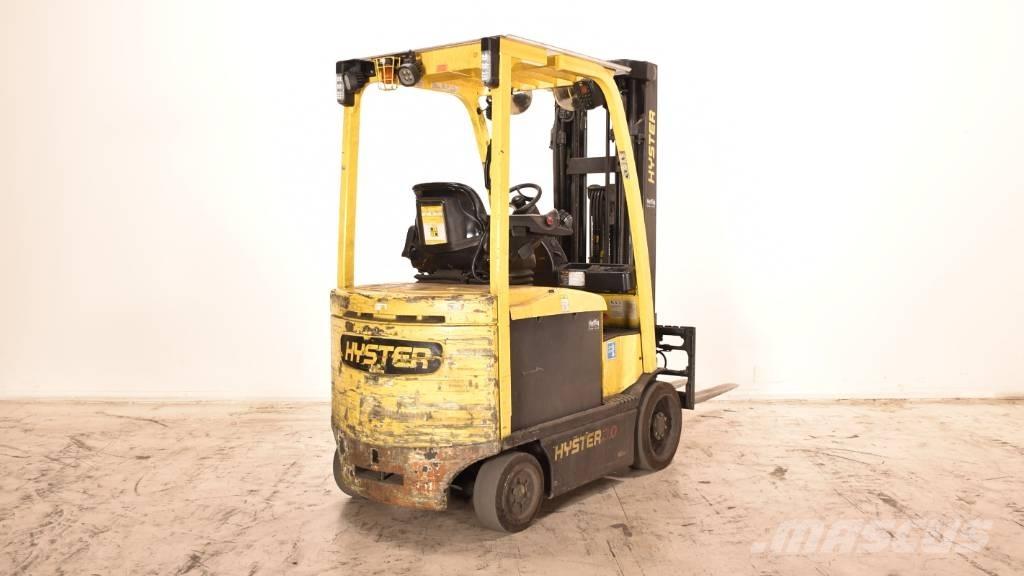 Hyster E3.0XN Elektromos targoncák